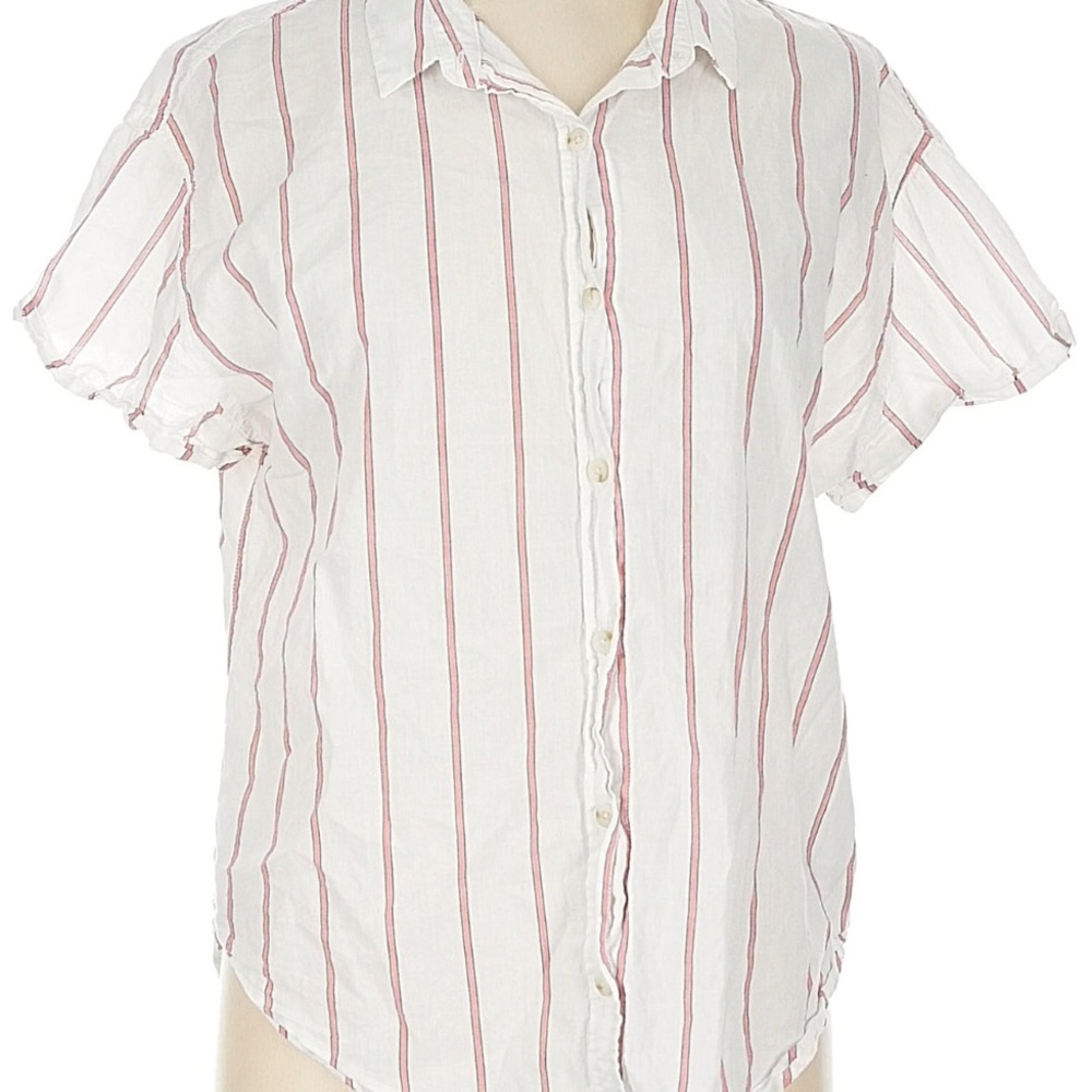 UNIVERSAL THREAD cotton button up short sleeve striped shirt.